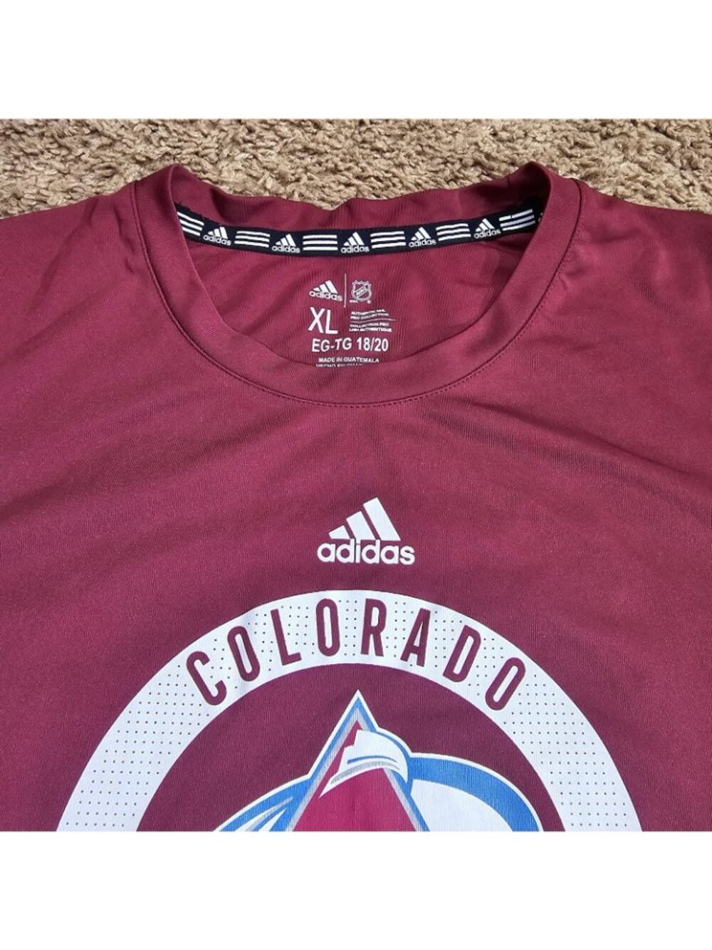 READ Colorado Avalanche Youth 18/20 Long Sleeve Shirt Adidas NHL Red - Picture 3 of 13
